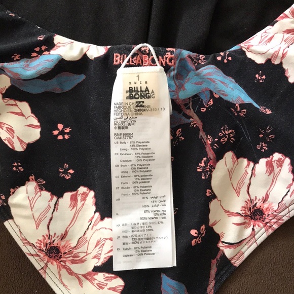 billabong one piece bathing suit - Picture 3 of 5
